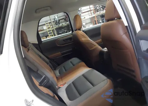 2024 Ford Bronco Sport Outer Banks z USA, uszkodzony, nr VIN 3FMCR9C66RRF58936